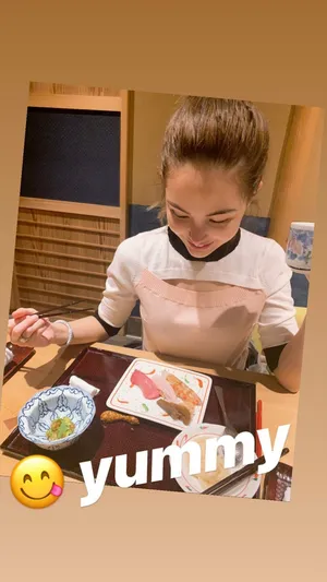 昆凌性感长腿浴缸写真图片_4