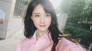 陈意涵甜美粉嫩自拍图片_2