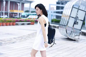 宋芸桦街拍图片_5
