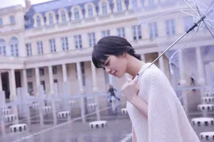 宋芸桦时尚街拍写真高清图片_2