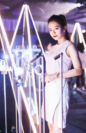 宋芸桦性感图片_1