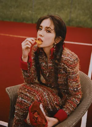 许玮甯《MarieClaire嘉人》杂志写真图片_7
