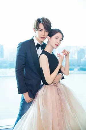 金晨汪东城甜蜜养眼写真图片_2