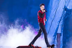 汪东城时尚酷炫舞台照_6