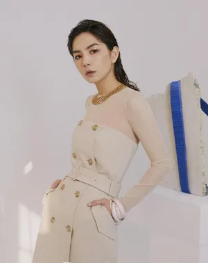 Ella陈嘉桦性感杂志大片写真图片_4