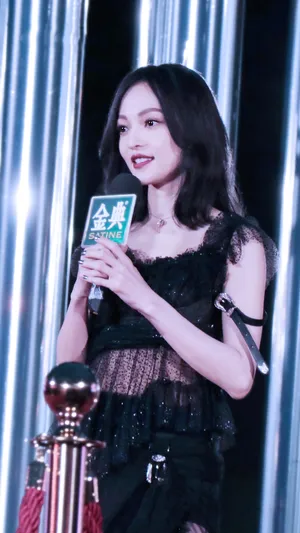 张韶涵《歌手2》总决赛高清图片_1