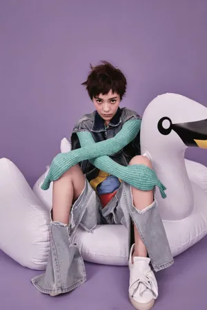 美女明星郭采洁图片 娱乐圈短发女星图片_4