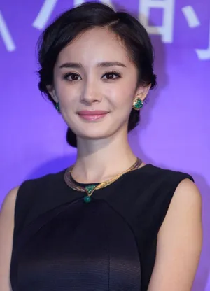 杨幂郭采洁郭碧婷优雅亮相小时代首映会图片_4