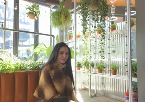 郭碧婷植物园甜美私服写真图片_4