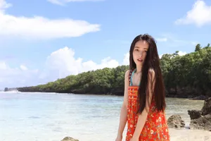 郭碧婷吊带裙海边清凉写真图片  郭碧婷图片_8