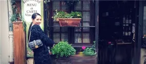 郭碧婷亮相巴黎时装周图片 东方气质受追捧