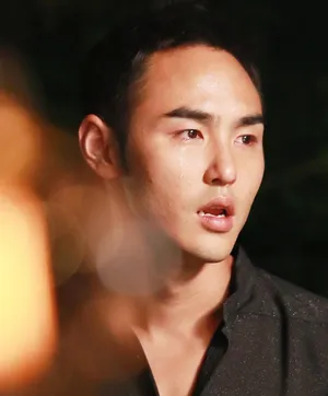 戴佩妮邀阮经天拍MV 耳鬓厮磨大玩暧昧