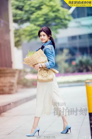 陈妍希优雅知性迷人时尚街拍美女图片_2