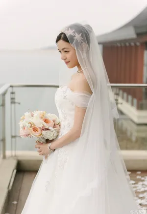 陈妍希唯美婚纱照性感摄影图片 让我们一起祝福爱情_3