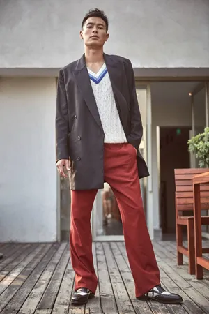 魅力男神杨祐宁帅气写真图片_6