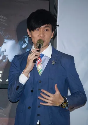 林俊杰新专辑因你而在发布会图片_7
