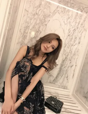 罗志祥女友周扬青性感图片_3