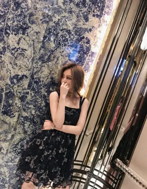 罗志祥女友周扬青性感图片_6