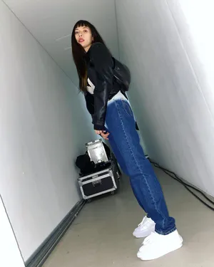 泫雅与男友日常甜蜜恩爱合照图片