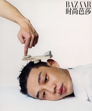 刘亚仁时尚杂志帅气图片写真_9