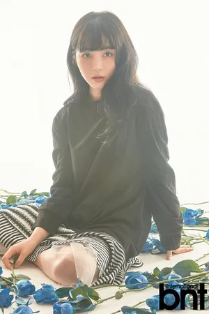 韩女星权珉娥清纯灵气写真图片_1