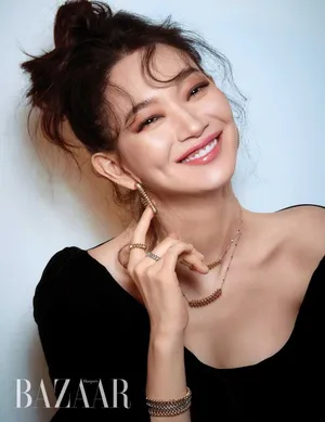 申敏儿韩国芭莎封面大片写真图片