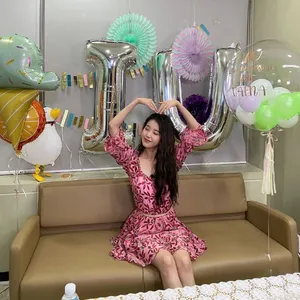 性感韩国明星李知恩妩媚撩人写真_5