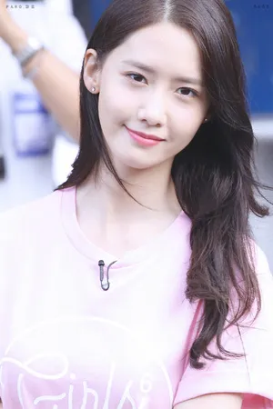 性感美女林允儿妩媚优雅写真_6