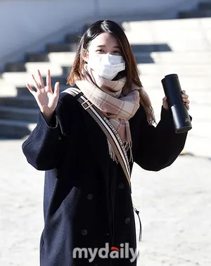 韩星南宝拉KBS出演电台节目美照图片_9