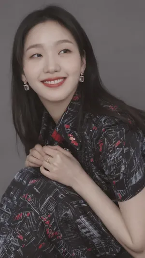 性感美女金高银妩媚优雅写真