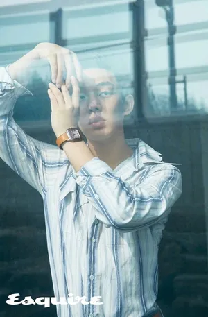 刘亚仁时尚酷帅写真图片_8