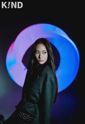 郑秀晶油彩大片写真图片_5