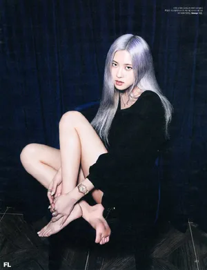 朴彩英浅紫发色大片写真图片_6