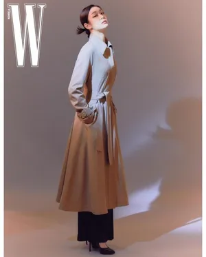 金妍儿高挑身材魅力杂志写真图片_2