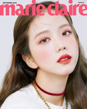 金智秀性感美艳动人杂志写真图片_9
