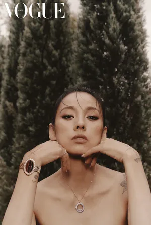 李孝利性感珠宝大片写真图片_4