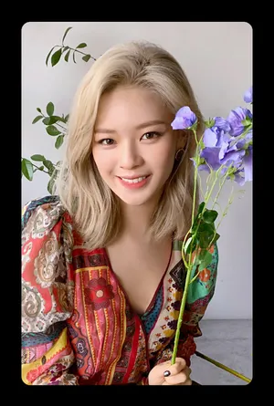 TWICE组合唯美写真图片
