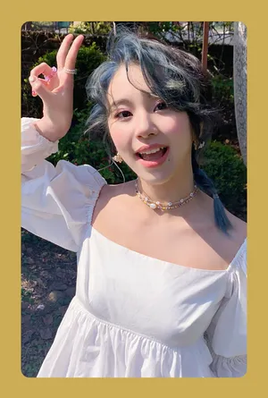 TWICE组合唯美写真图片_8