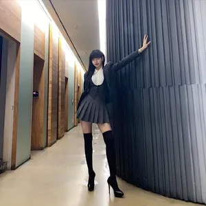 Lisa西装裙超A写真图片