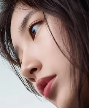 裴秀智绝美封面大片写真图片_4