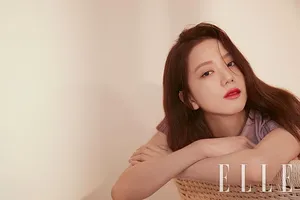 金智秀清甜少女感写真图片_4