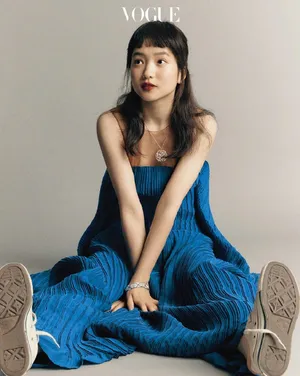 金泰梨灵气俏皮画报写真图片