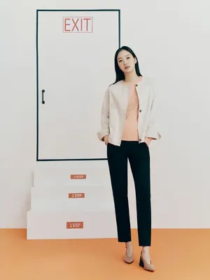 金高银干练职场风写真图片