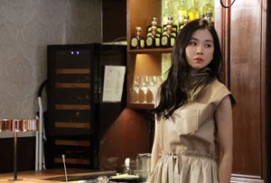李宝英CosmopolitanKorea四月刊拍摄花絮照图片_11