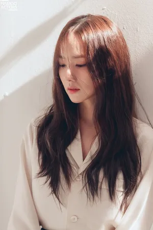 朴敏英甜美性感写真图片_2