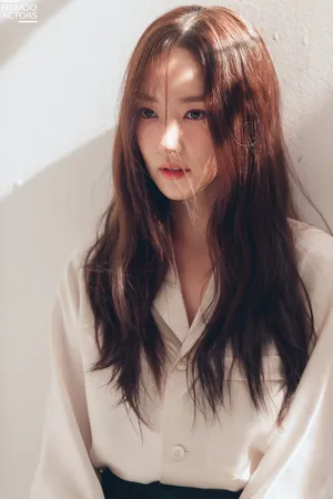 朴敏英甜美性感写真图片_3