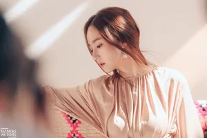 朴敏英知性气质写真图片_4
