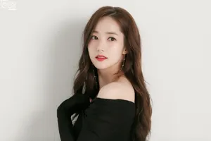 韩国美女明星朴敏英写真图片_8