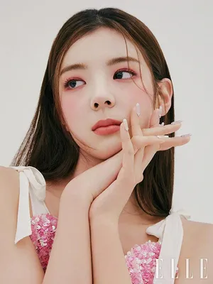 韩国女团ITZY杂志封面写真_2