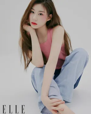 韩国女团ITZY杂志封面写真_8